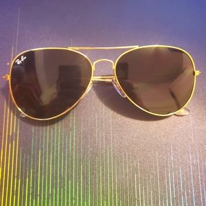 Ray Ban Sunglasses/Shades